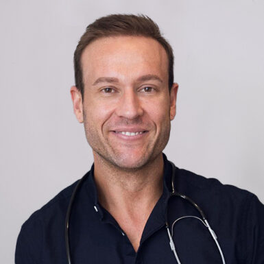 StaffHeadshots-500x500px_0022_Zac